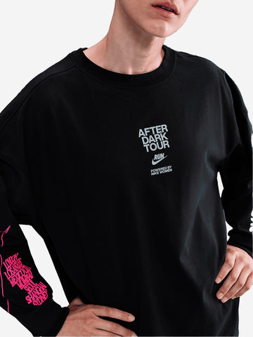 NIKE Maglia oversize a manica lunga con grafica 'Dark Tour' Nero