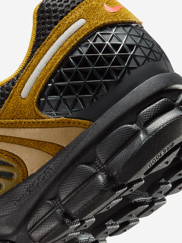 NIKE Zoom Vomero 5 Premium '0live Flak Picante Red' Oliva