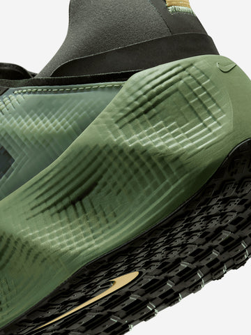 NIKE Ava Rover 'Reflective Sequoia Soft Yellow' Verde nero