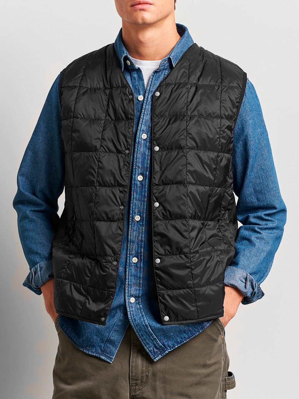 CARHARTT WIP T-shirt nera 'Helix' Nero Urbanstaroma