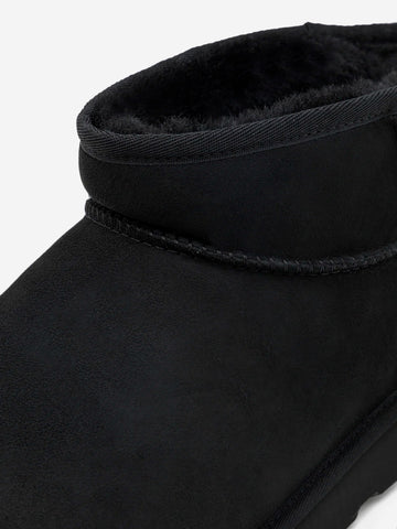 UGG W Classic Ultra Mini neri Nero