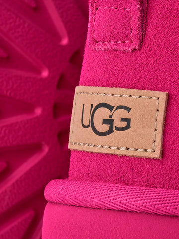 UGG W Classic Ultra Mini 'Dark Peony' Fucsia