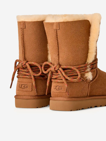 UGG W Stivali Classic Bailey Tie Castagna