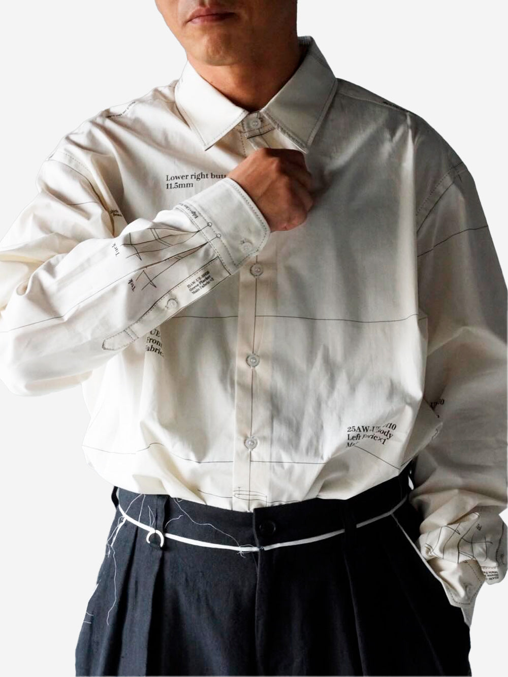 UNIFORM EXPERIMENT Ivory Urbanstaroma