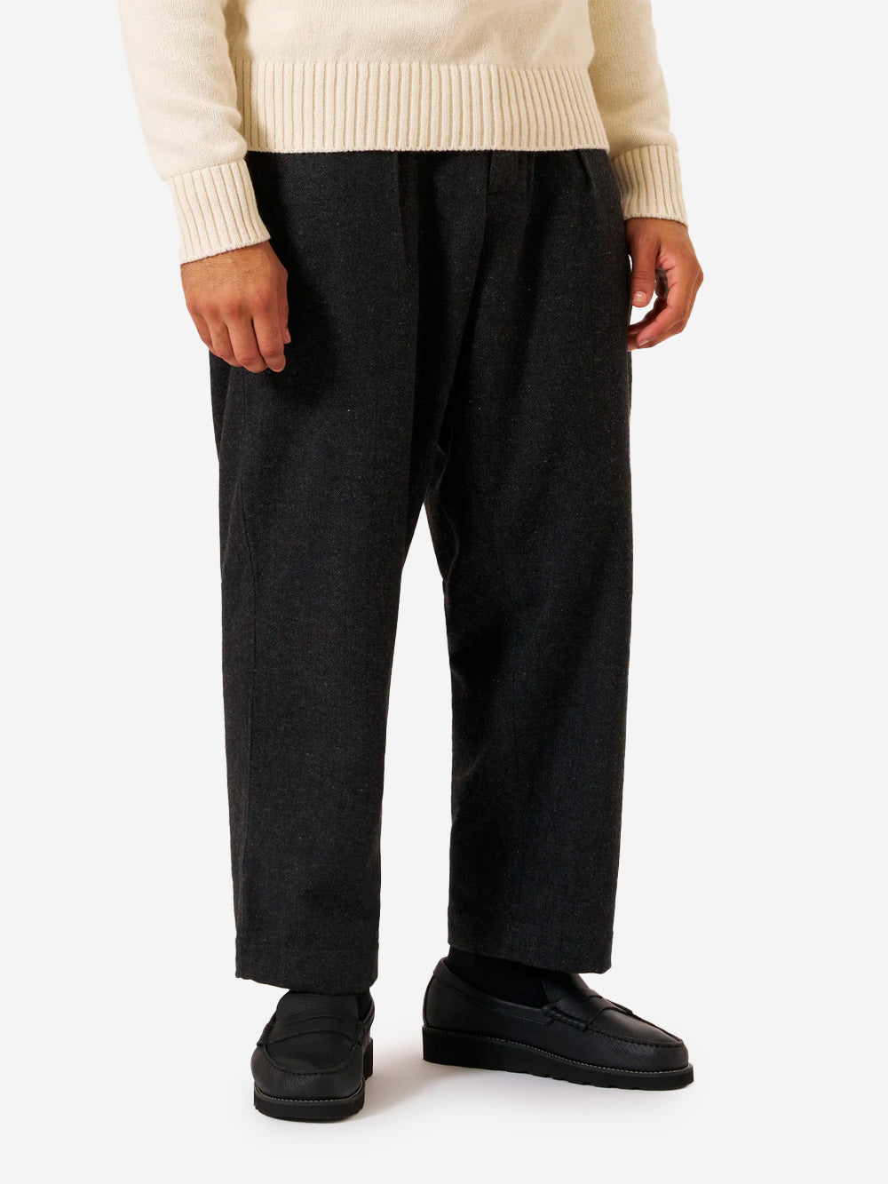 UNIVERSAL WORKS Pantaloni Oxford in tweed sale e pepe Nero Urbanstaroma