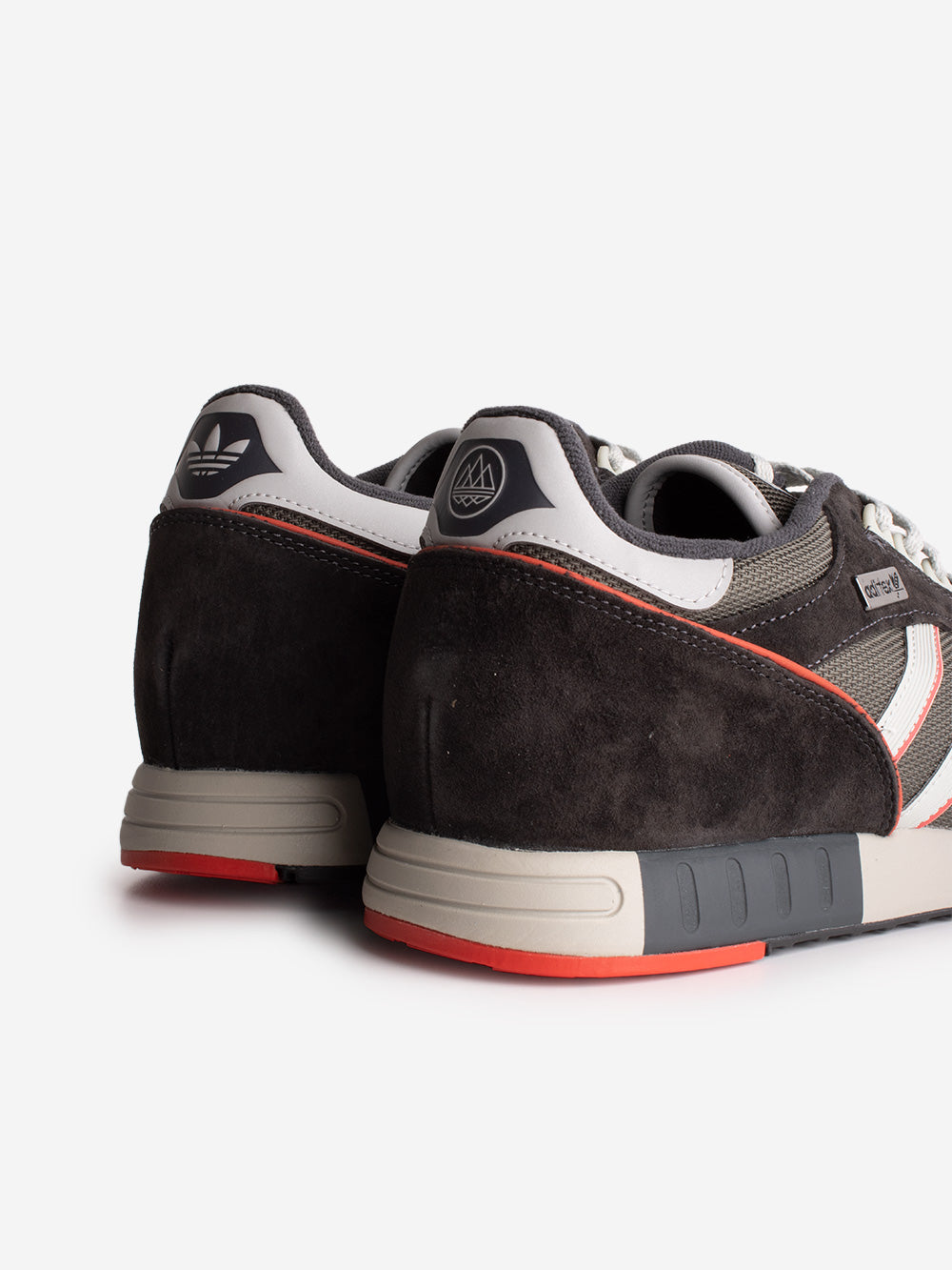 ADIDAS ORIGINALS Boston II Outdoors SPZL nere Nero Urbanstaroma