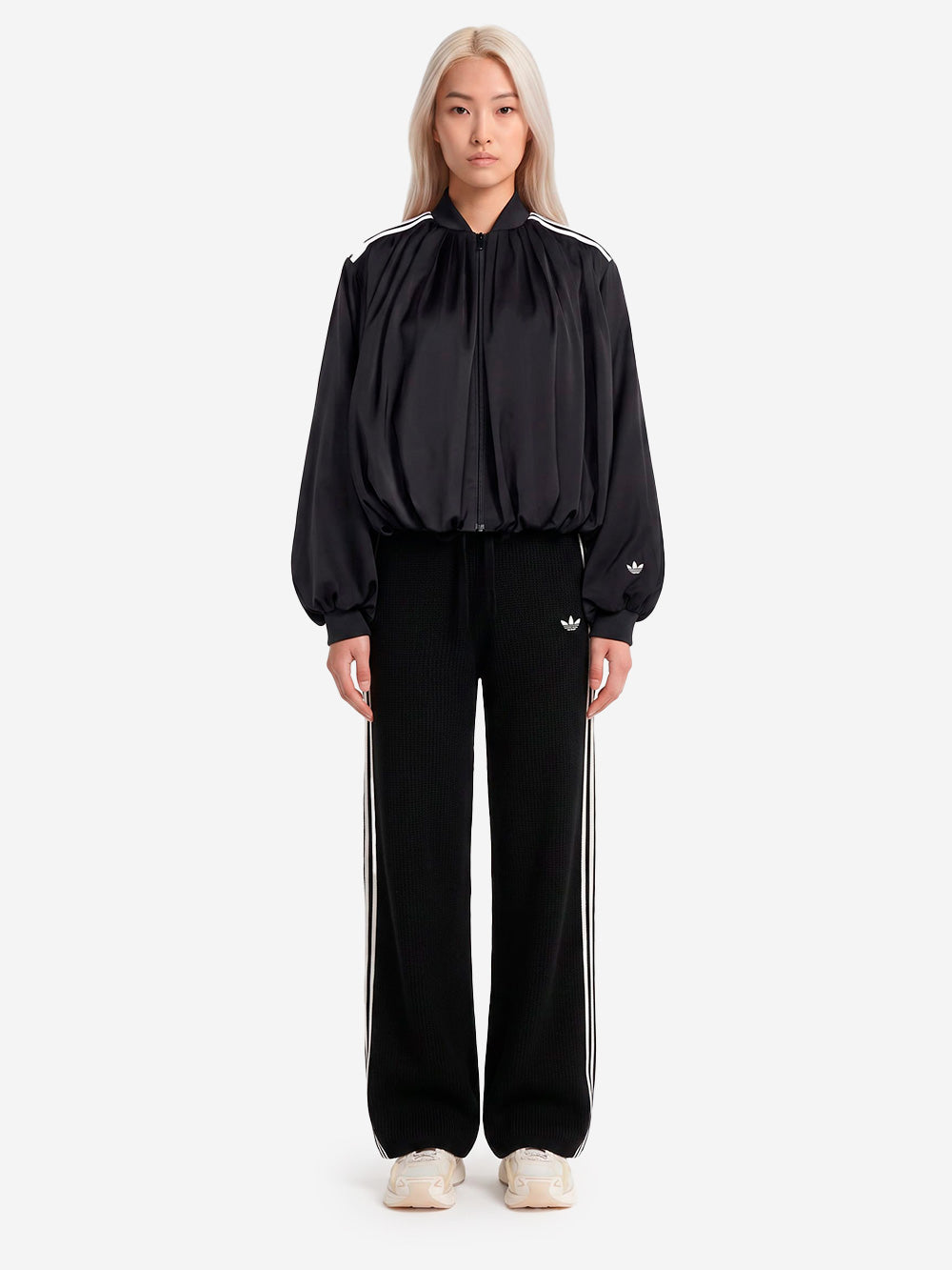 ADIDAS ORIGINALS Pantaloni track Firebird Chunky Knit in nero Nero bianco Urbanstaroma