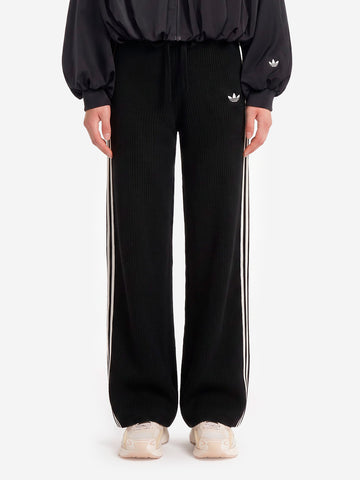 ADIDAS ORIGINALS Pantaloni track Firebird Chunky Knit in nero Nero bianco