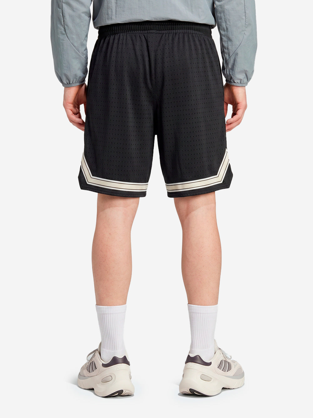 ADIDAS ORIGINALS Shorts neri 'Long Sideline' Nero Urbanstaroma
