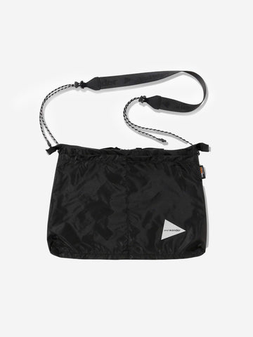 AND WANDER Borsa a tracolla nera 'Sil Sacocha' (5l) Nero
