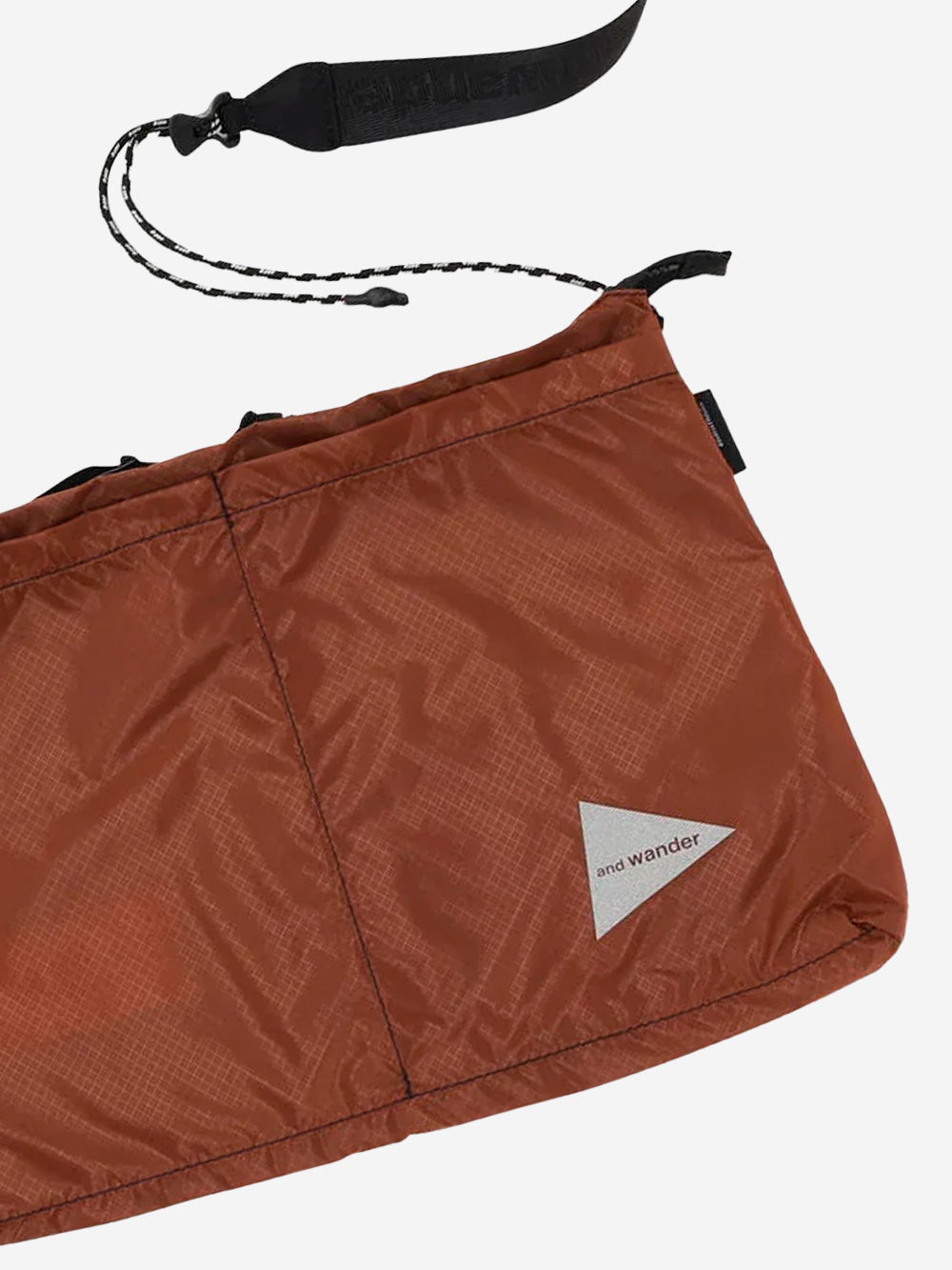 AND WANDER Borsa a tracolla 'Sil Sacocha' (5l) Bordeau Urbanstaroma