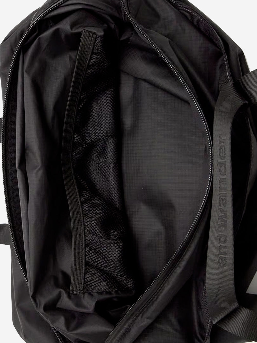 AND WANDER Borsa Tote 149 Crispy Rip Logo nera Nero Urbanstaroma