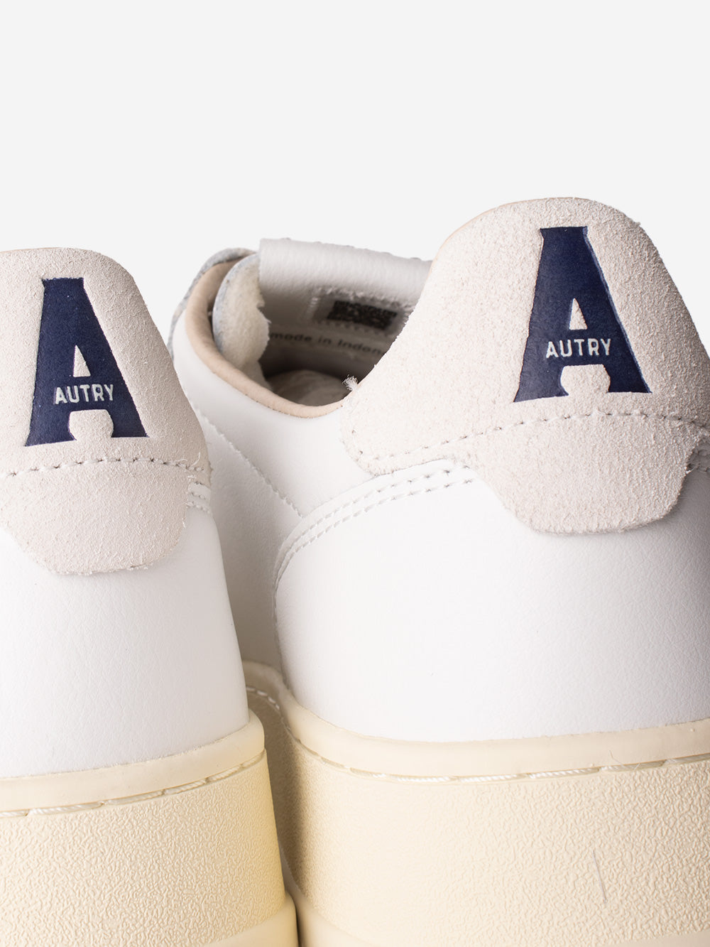 AUTRY M Medalist Low in pelle bianca con logo in suede bianco Bianco Urbanstaroma