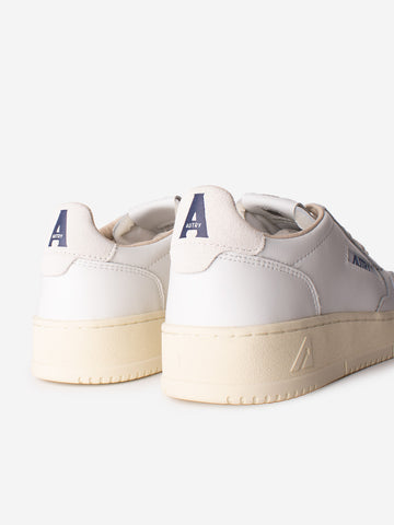 AUTRY M Medalist Low in pelle bianca con logo in suede bianco Bianco