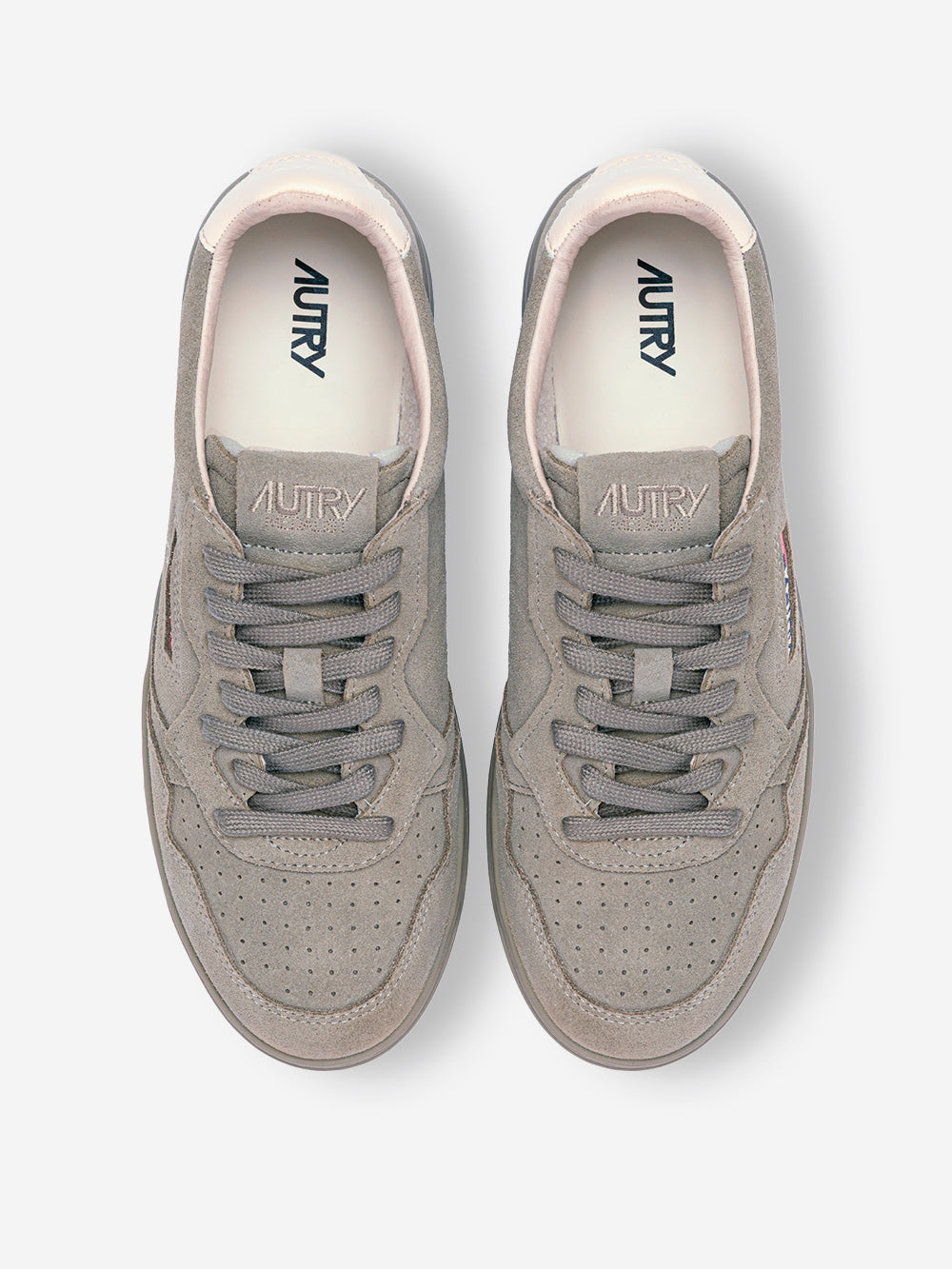 AUTRY M Medalist Low in suede salvia con talloncino avorio Salvia Urbanstaroma
