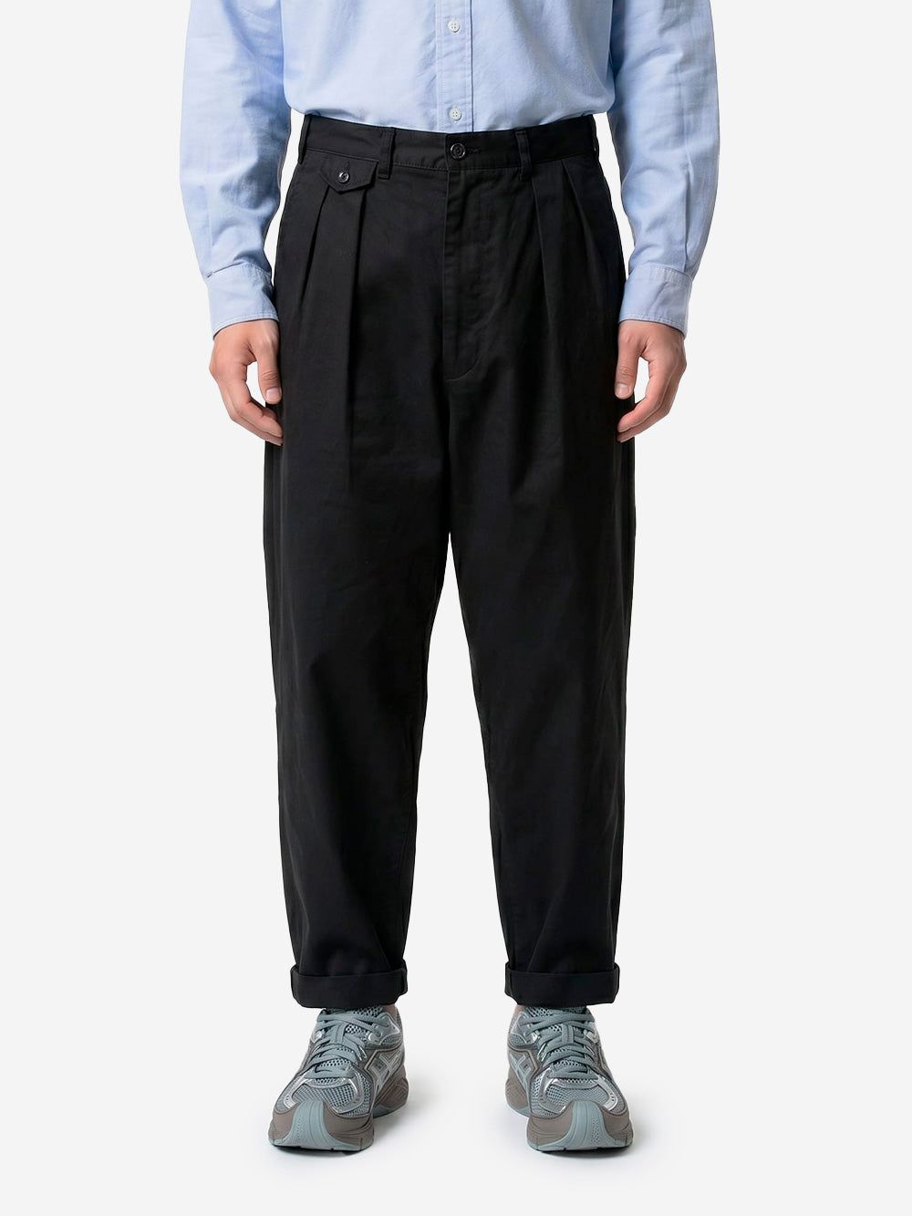 BEAMS PLUS Pantaloni tapered neri 2 pleats in twill Nero Urbanstaroma