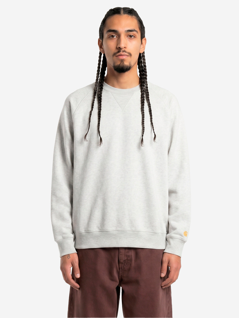 CARHARTT WIP Felpa girocollo grigia chiara 'Chase Sweat' con logo ricamato Grigia chiara Urbanstaroma