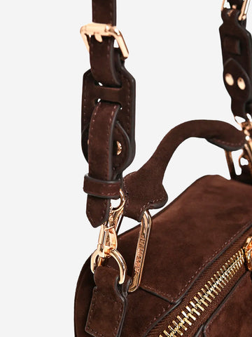 ESSENTIEL ANTWERP Mini borsa 'Bobbi' in suede marrone con zip obliqua Marrone
