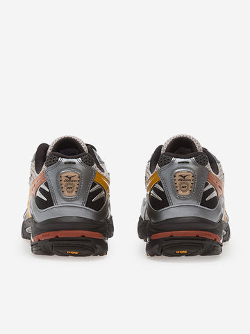 MIZUNO