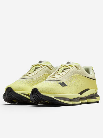 NEW BALANCE Abzorb 2000 'Fennell Seed Pistachio Butter' Giallo