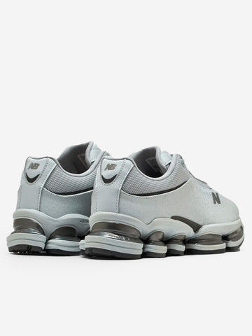 NEW BALANCE Abzorb 2000 'Grey' Grigio
