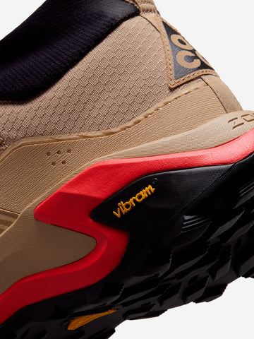 NIKE ACG ACG Zegama Hike 'British Khaki Linen' Marrone