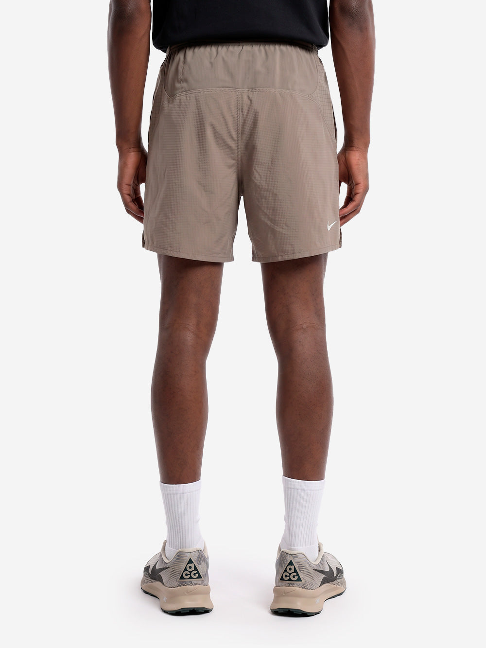 NIKE ACG ACG Shorts marroni da Running Trailwind Dri-FIT ADV Taupe Urbanstaroma
