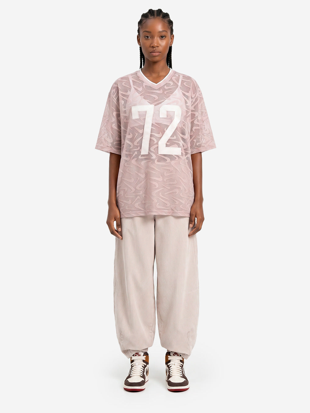 NIKE Maglia oversize in mesh a trama aperta con grafica Panna Urbanstaroma