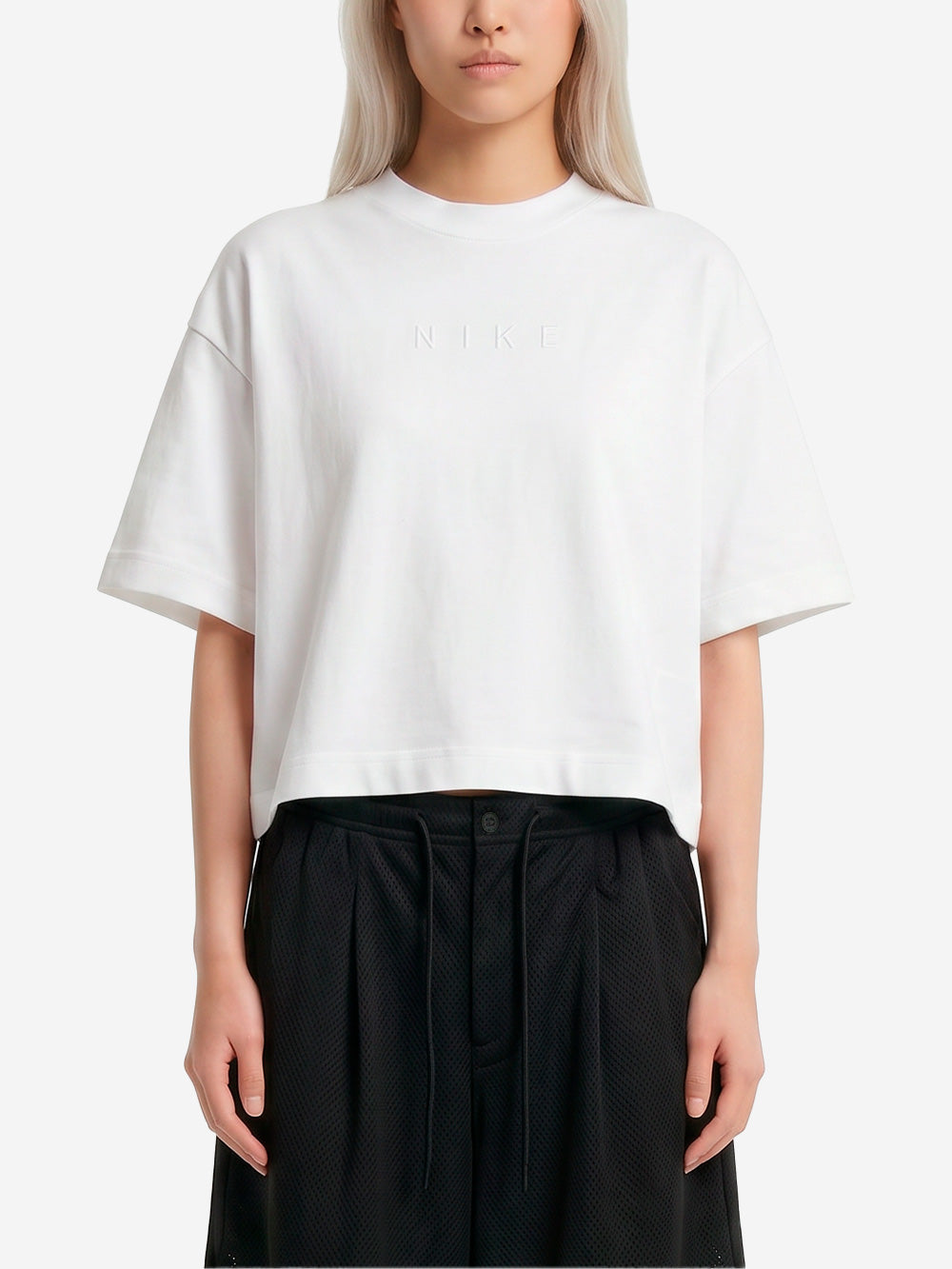 NIKE T-shirt bianca boxy fit cropped con logo lettering Bianco Urbanstaroma