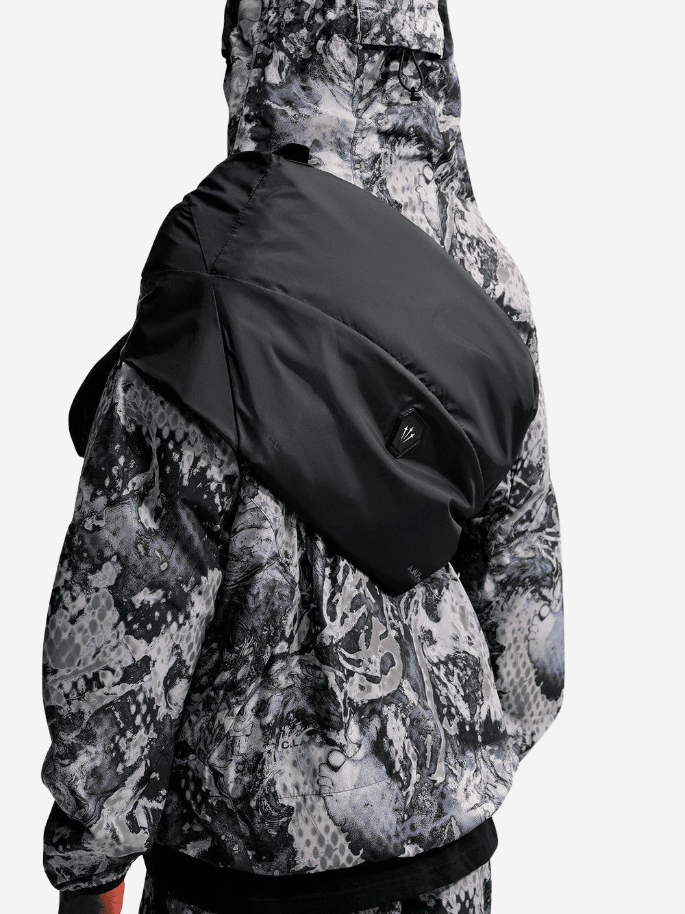 NIKE x Drake Nocta knot bag Nero Urbanstaroma