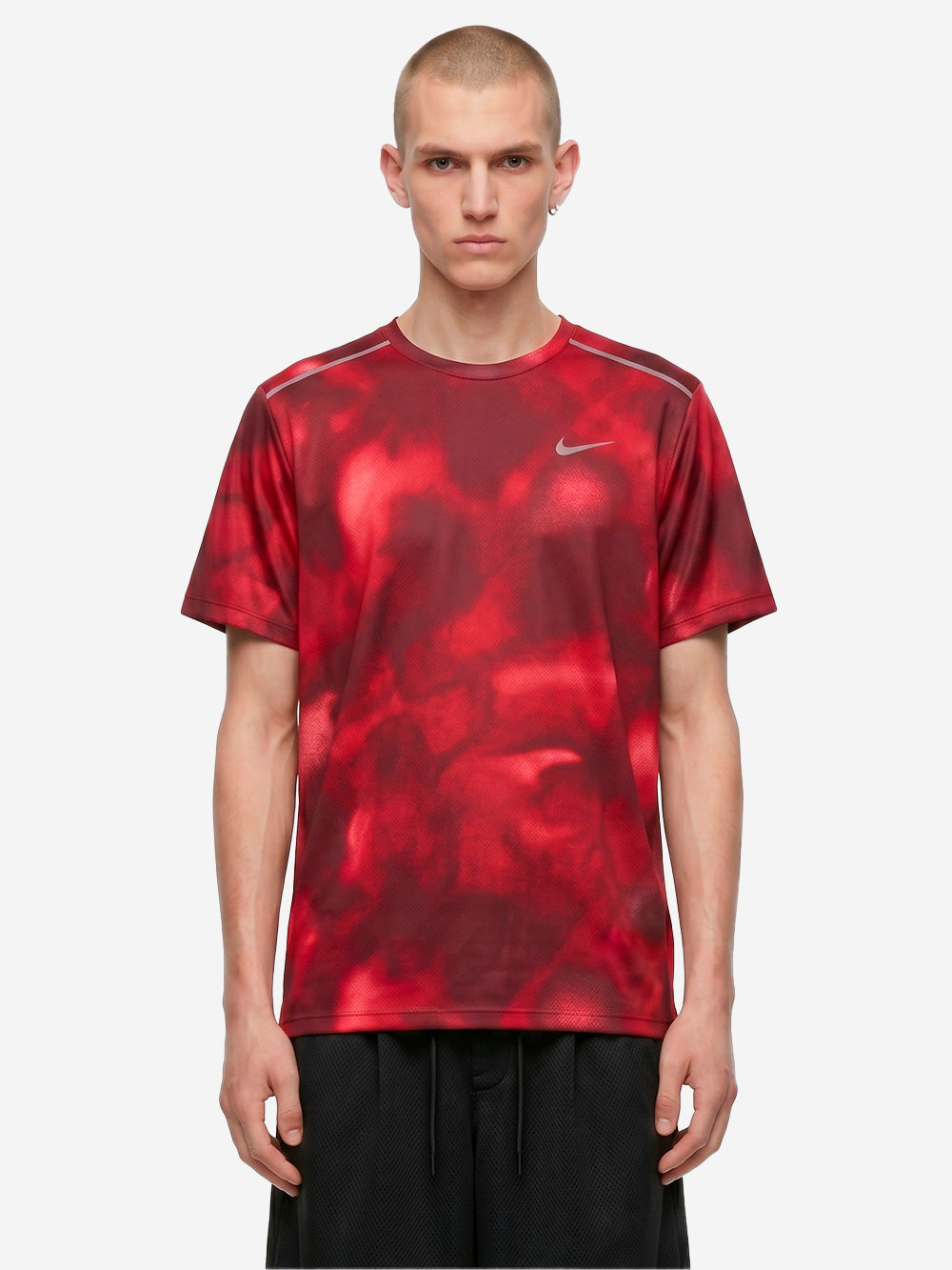 NIKE T-shirt rossa a manica corta da running Dri-FIT UV Rosso Urbanstaroma