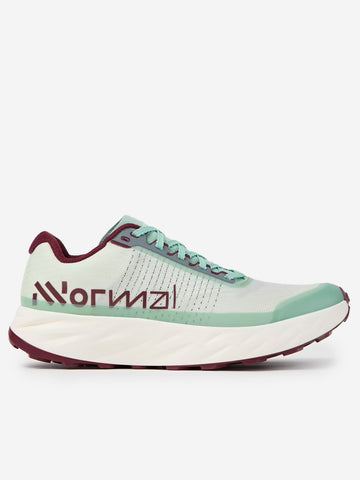 NNORMAL Kjerag 02 verdi e bianche trail running Verde