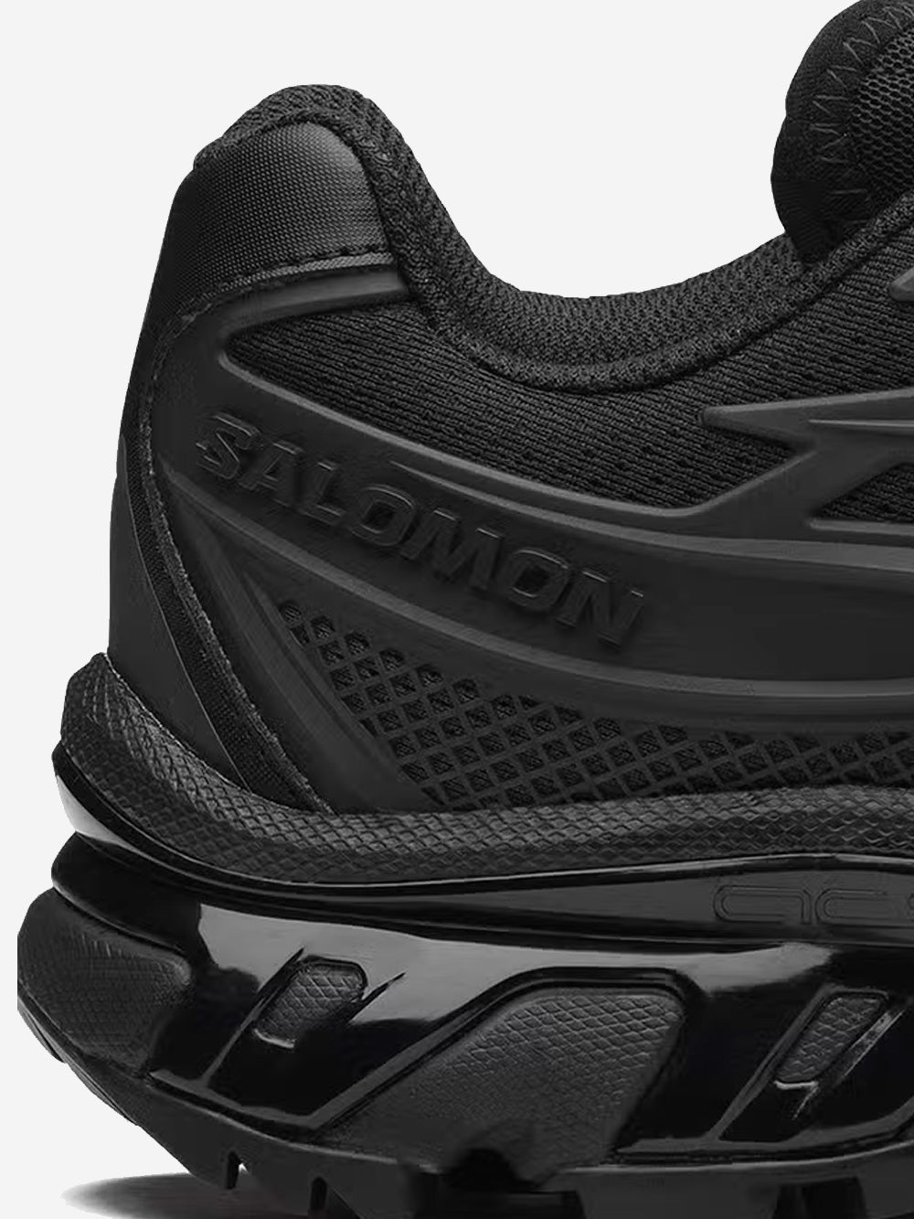 SALOMON Nero Urbanstaroma