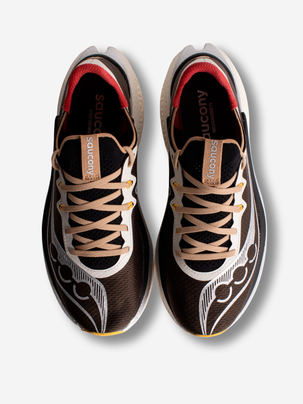 SAUCONY x Highsnobiety Endorphin Pro 5 Marrone scuro Urbanstaroma