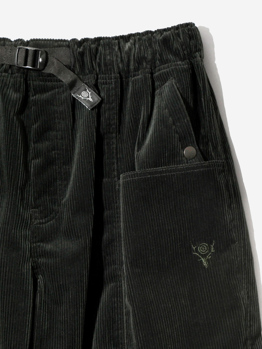 SOUTH2 WEST8 Pantaloni C.S. con cintura in velluto a coste verdi Verde Urbanstaroma