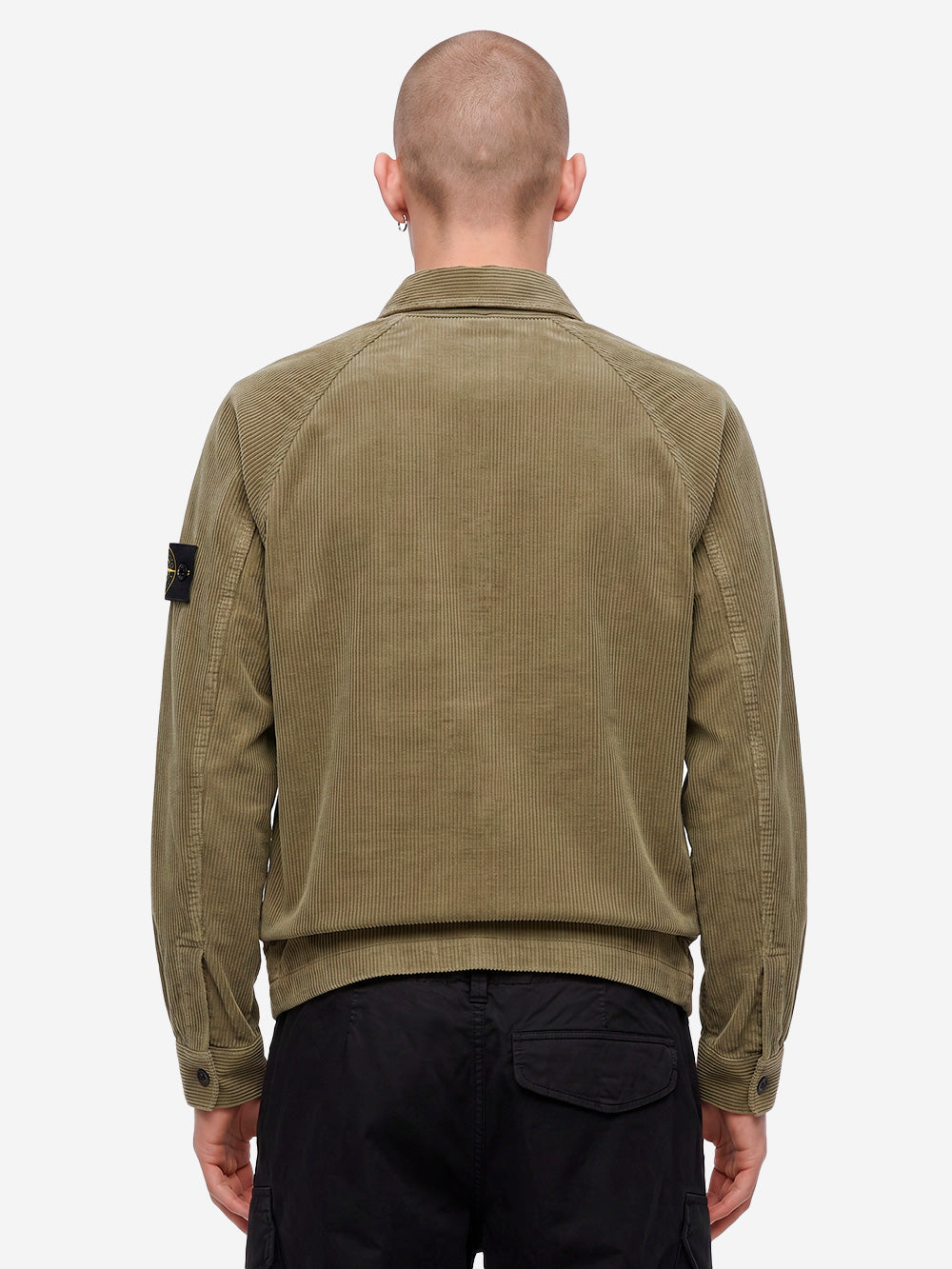STONE ISLAND Overshirt verde militare in corduroy di cotone con tasca e badge Verde Urbanstaroma