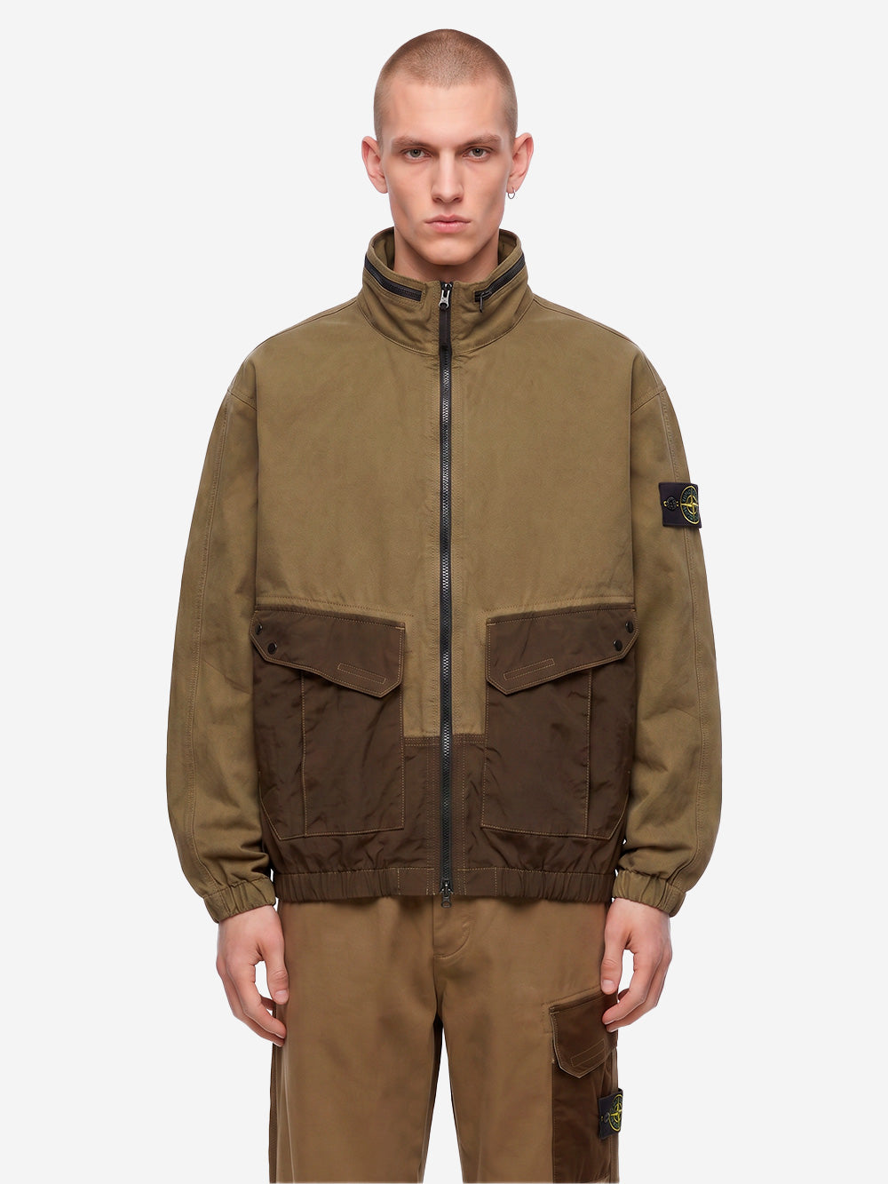 STONE ISLAND Giacca verde militare in cotone con inserti in nylon e logo patch Verde Urbanstaroma