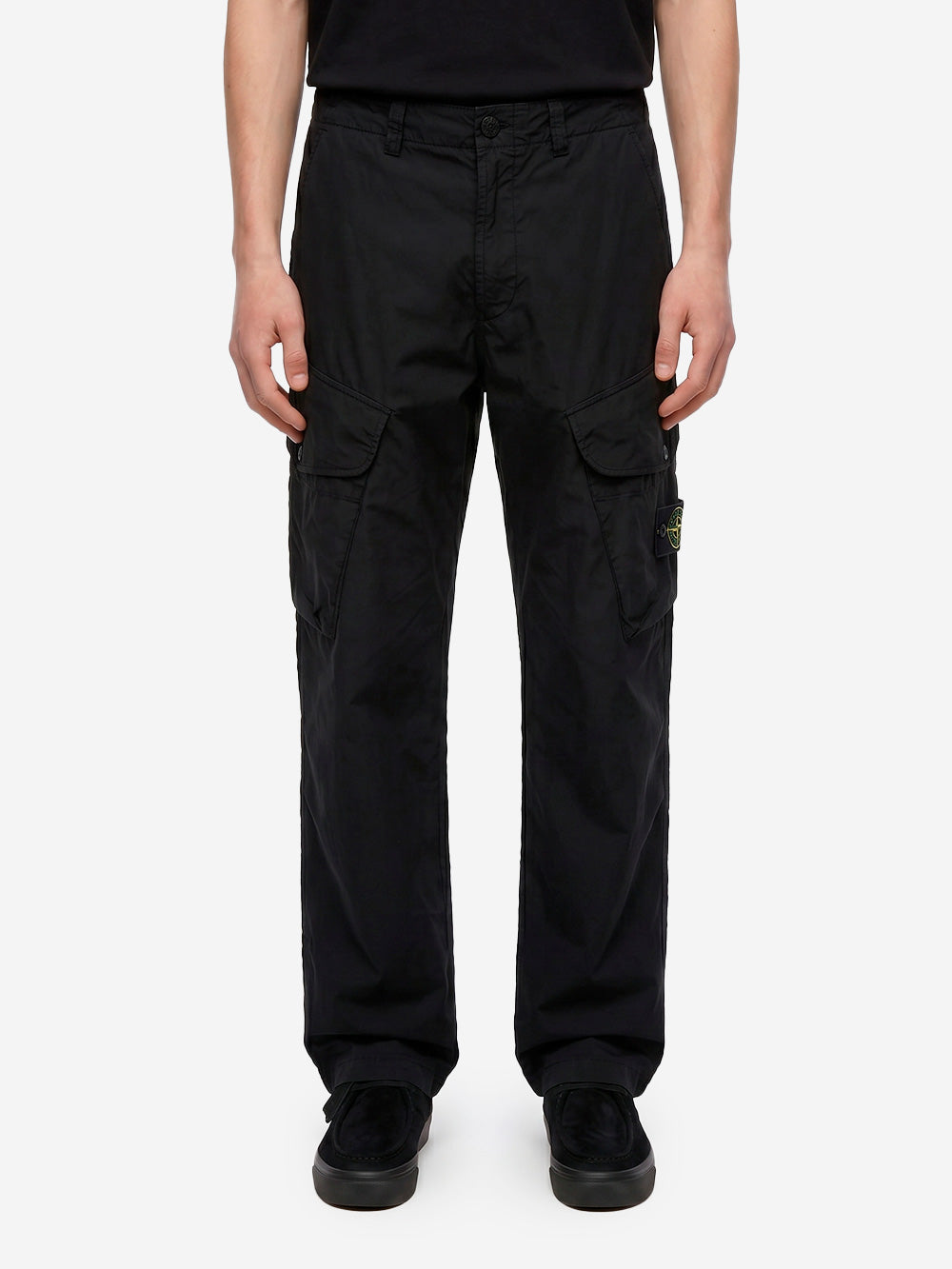 STONE ISLAND Pantalone cargo in twill stretch nero con badge Nero Urbanstaroma