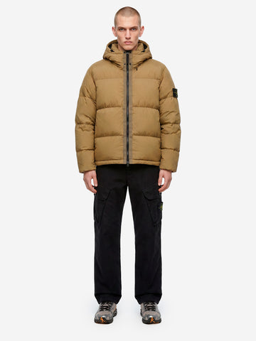 STONE ISLAND Piumino verde militare in nylon matt ripstop con cappuccio staccabile Verde