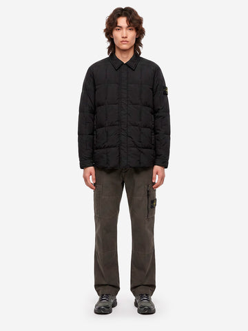 STONE ISLAND Piumino nero in nylon resinato con antigoccia Nero