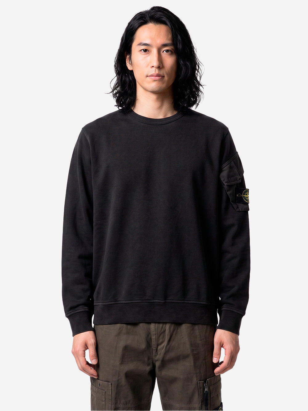 STONE ISLAND Felpa Girocollo nera Sleeve Pocket Badge Nero Urbanstaroma