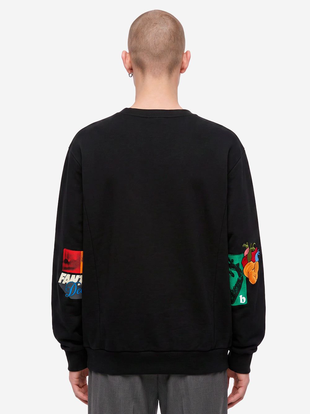 UNDERCOVER Felpa nera ricamata con dettaglio zip Nero Urbanstaroma