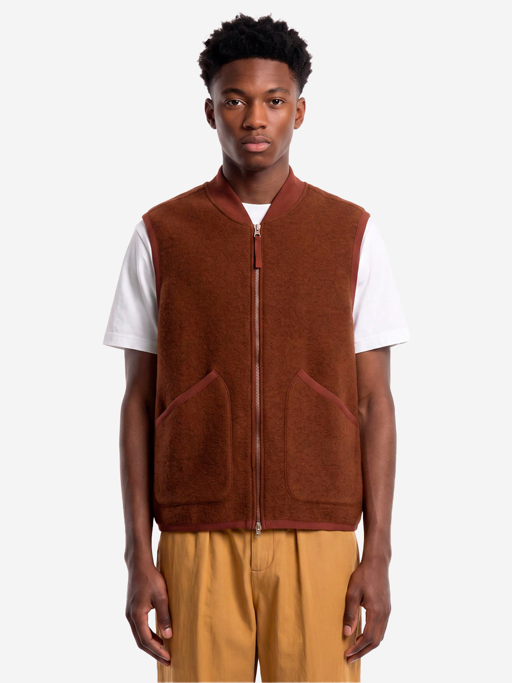 UNIVERSAL WORKS Gilet marrone in fleece di lana con zip Marrone scuro Urbanstaroma