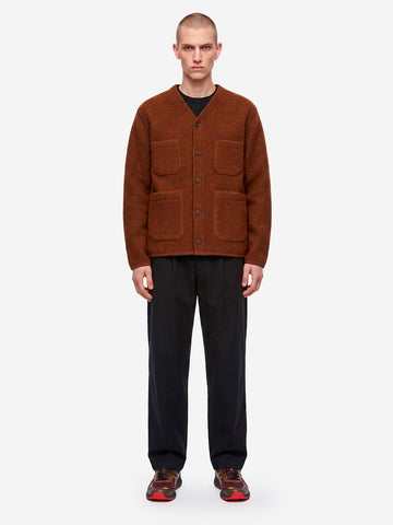 UNIVERSAL WORKS Cardigan marrone in fleece di lana con tasche applicate Marrone scuro