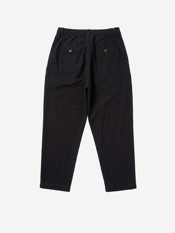 UNIVERSAL WORKS Pantaloni Brushed Moleskin Pleated Track Pant neri Nero