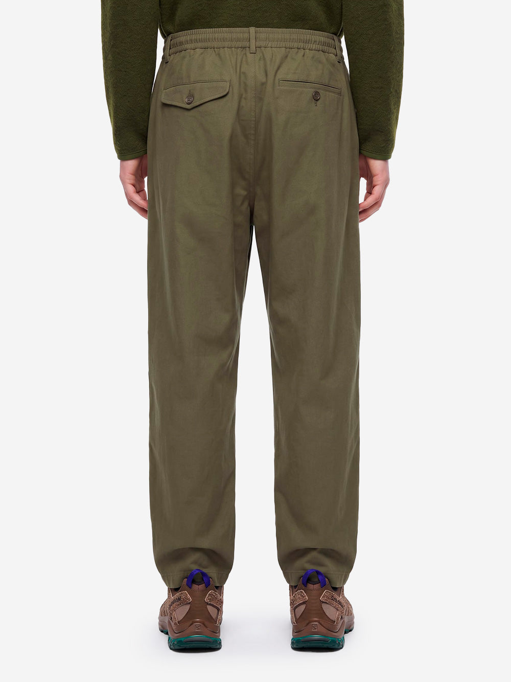 UNIVERSAL WORKS Pantaloni Brushed Moleskin Pleated Track Pant oliva Verde Oliva Urbanstaroma