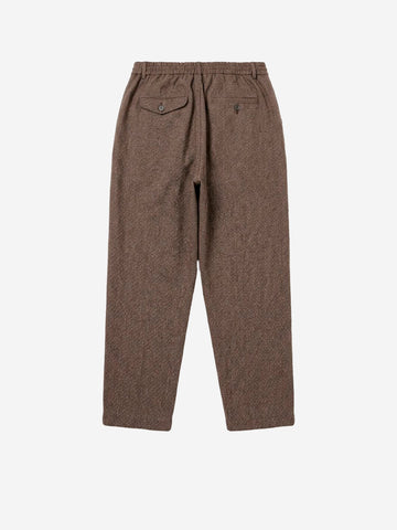 UNIVERSAL WORKS Pantaloni Wool Herringbone Pleated marroni Marrone