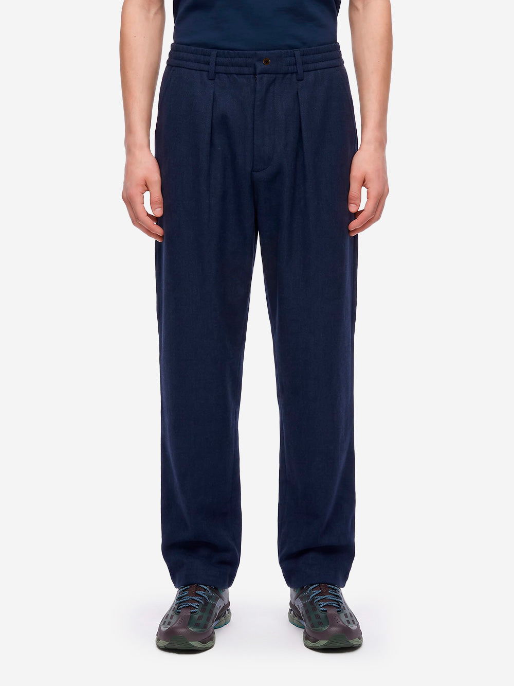 UNIVERSAL WORKS Pantaloni Wool Herringbone Pleated navy Blu scuro Urbanstaroma