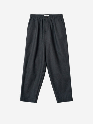 UNIVERSAL WORKS Pantaloni Wool Herringbone Pleated antracite grigio