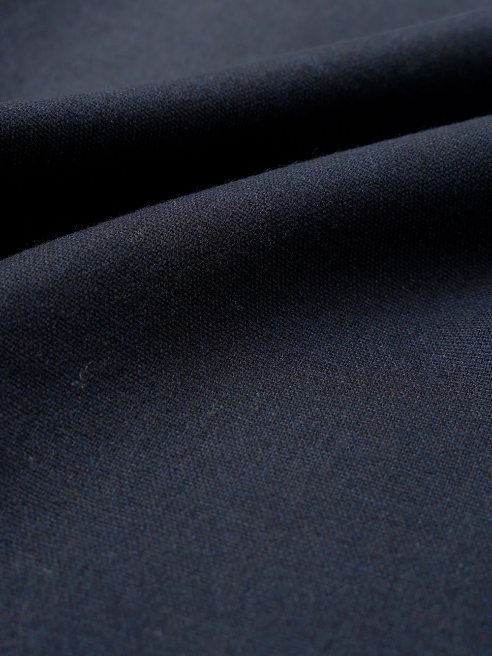 UNIVERSAL WORKS Pantaloni Wool Herringbone Pleated navy Blu scuro Urbanstaroma